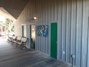 public fishing pier restrooms at hunting island, sc